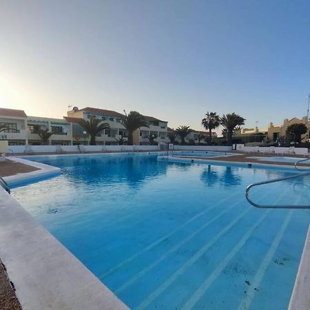 Puskas Apartman Costa De Antigua Extérieur photo