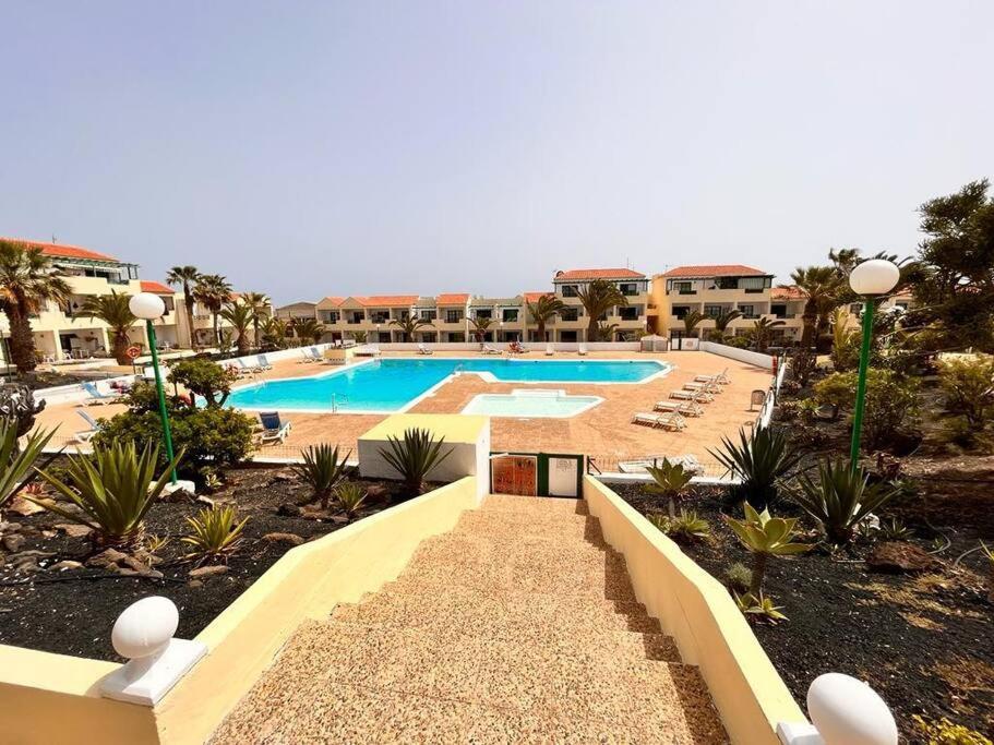Puskas Apartman Costa De Antigua Extérieur photo