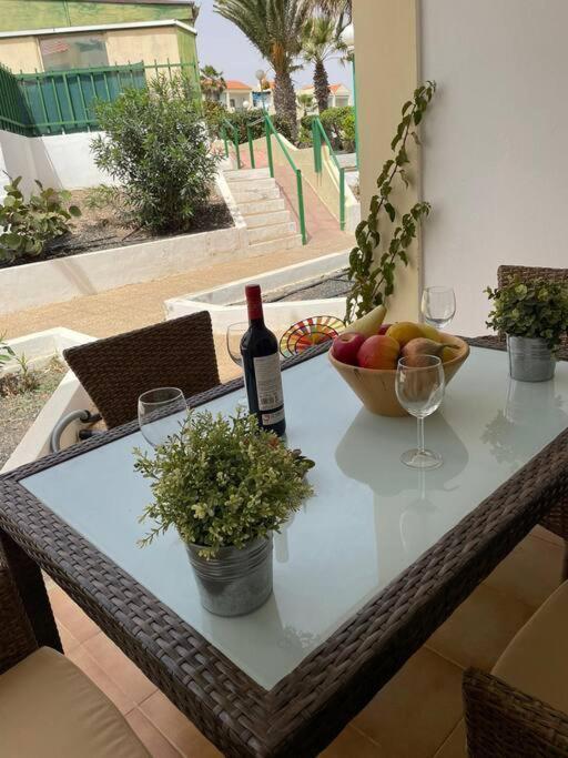 Puskas Apartman Costa De Antigua Extérieur photo