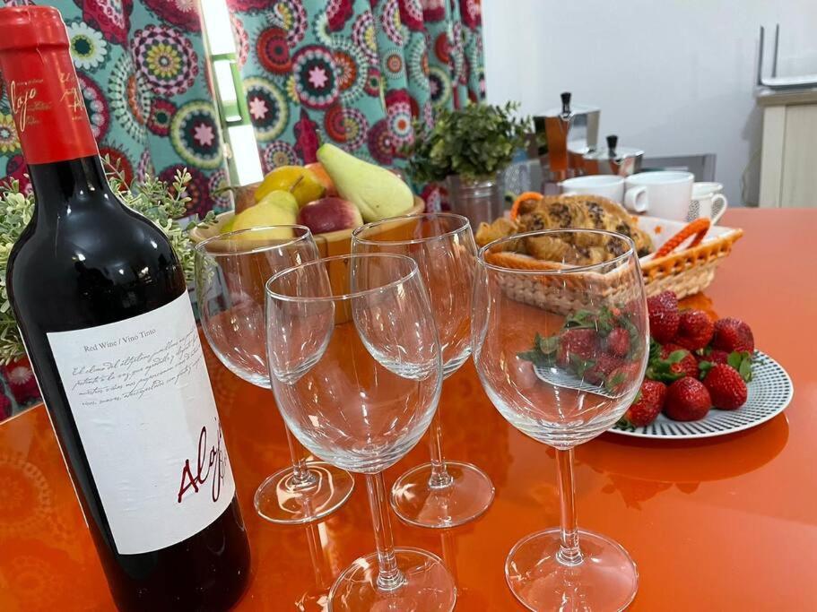 Puskas Apartman Costa De Antigua Extérieur photo