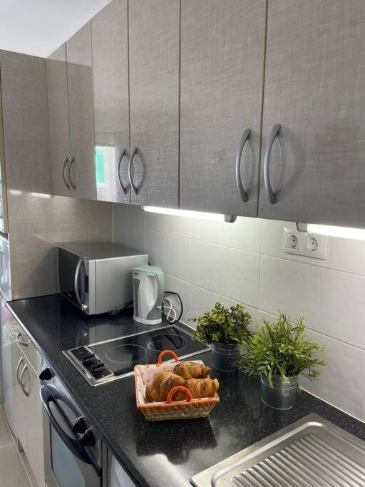 Puskas Apartman Costa De Antigua Extérieur photo