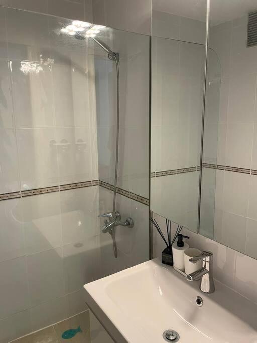 Puskas Apartman Costa De Antigua Extérieur photo