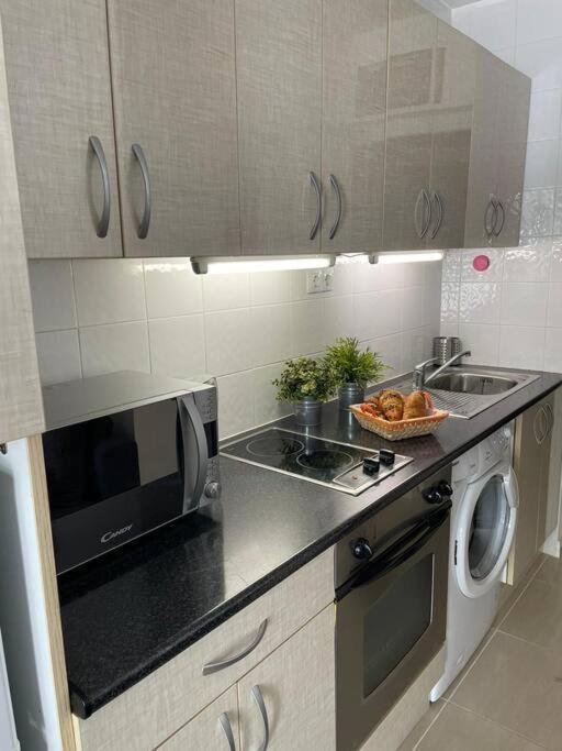 Puskas Apartman Costa De Antigua Extérieur photo