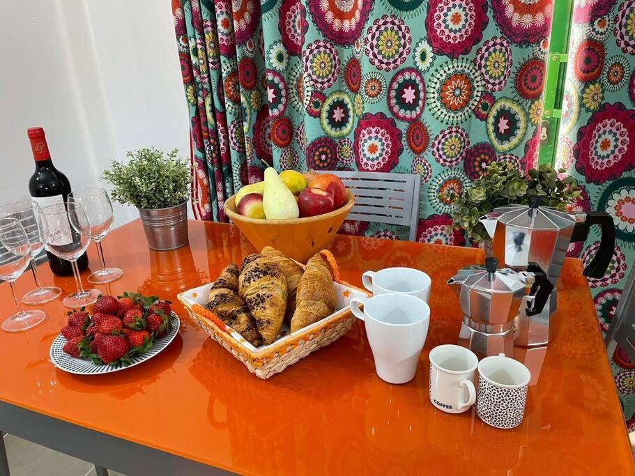 Puskas Apartman Costa De Antigua Extérieur photo